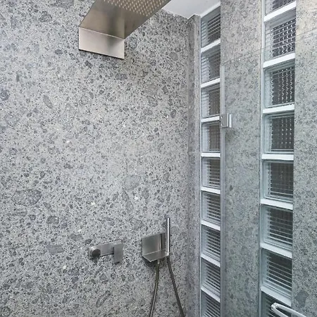 The Essential Trastevere Design *