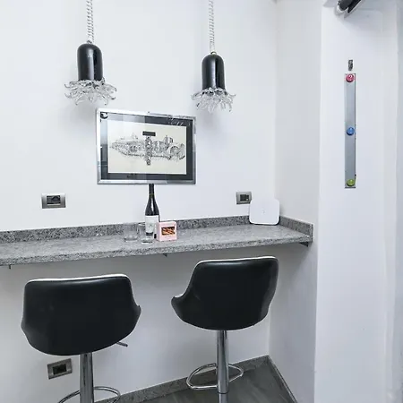 The Essential Trastevere Design * Roma